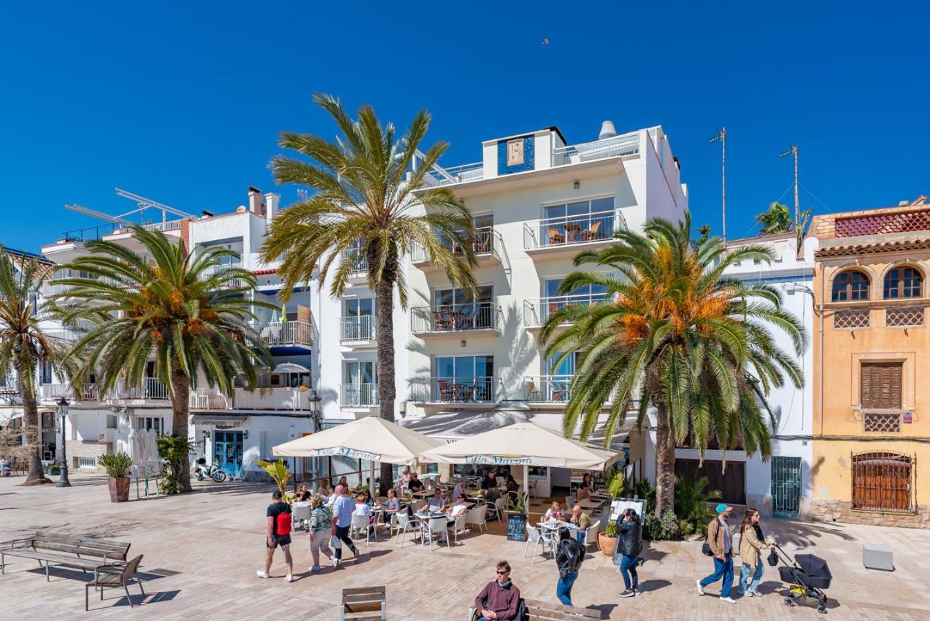 Insitges Sant Sebastia'S Beach Extérieur photo
